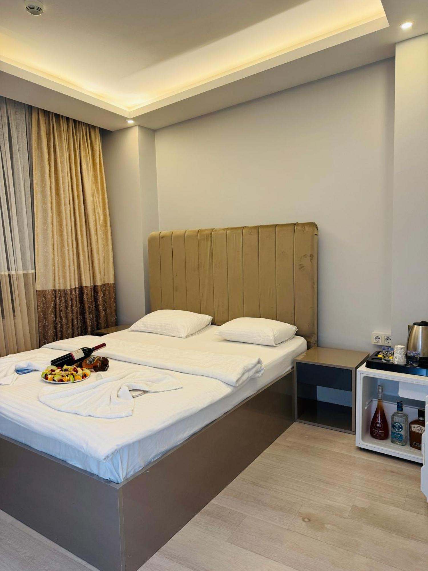 Blueway Hotel Istanbul Ngoại thất bức ảnh