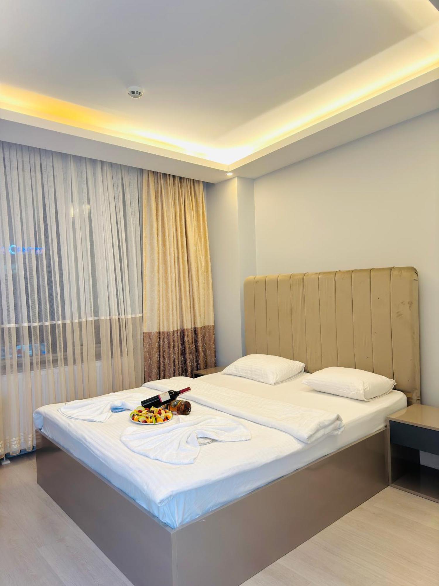 Blueway Hotel Istanbul Ngoại thất bức ảnh